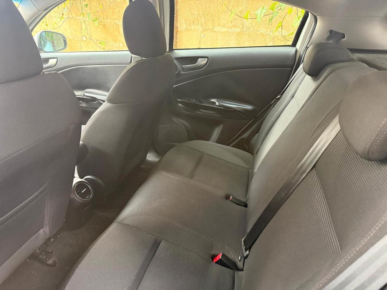 Alfa Romeo Giulietta 2.0 JTDm-2 140 CV Distinctive