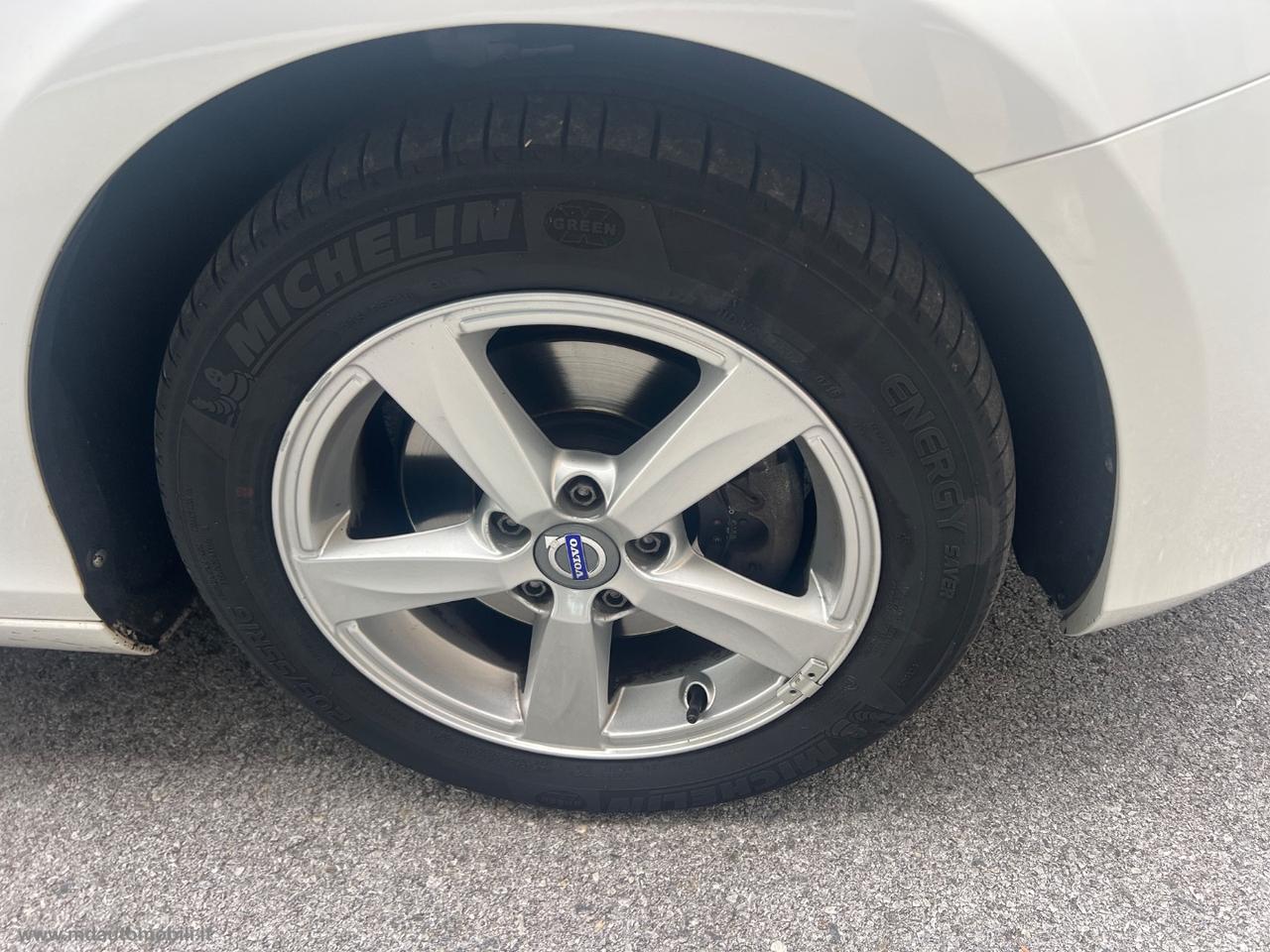 VOLVO V40 D2 eco Momentum SOLO KM.90000