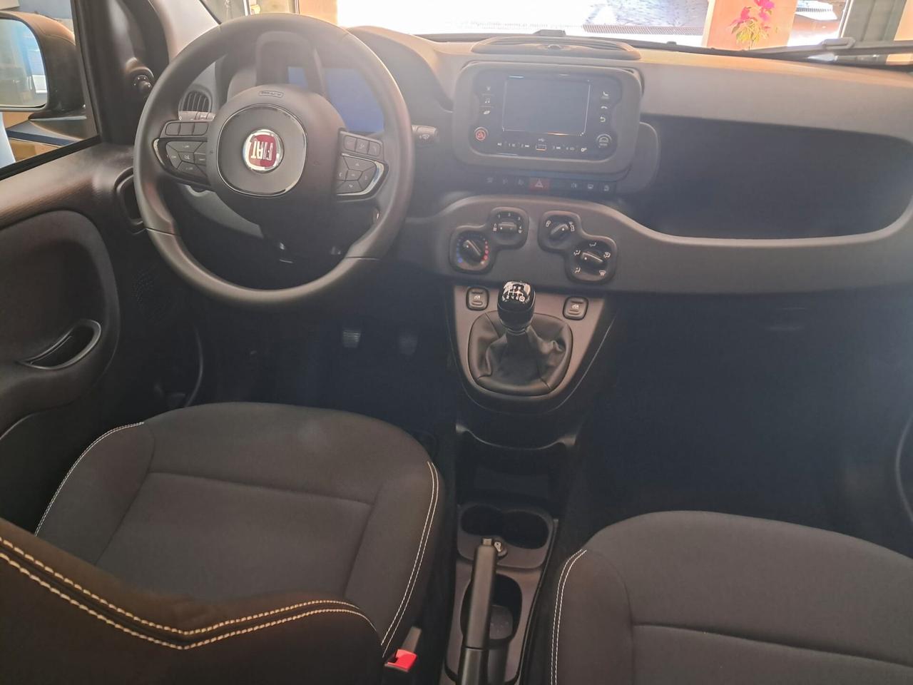 Fiat Panda Pandina 1.0 FireFly 65 CV Hybrid Icon