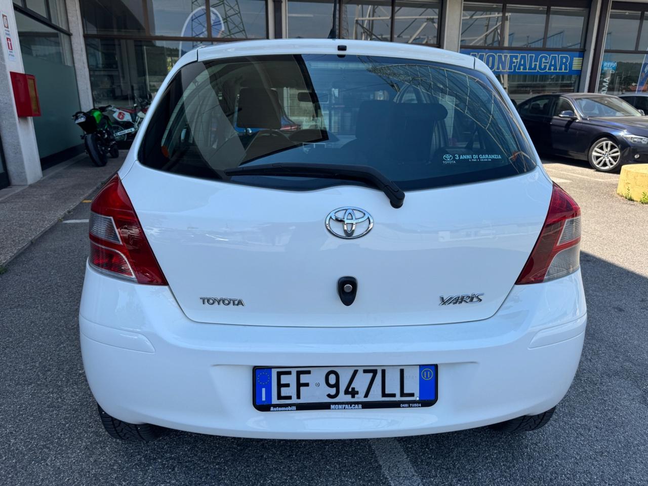 Toyota Yaris 1.0 5 porte 2011