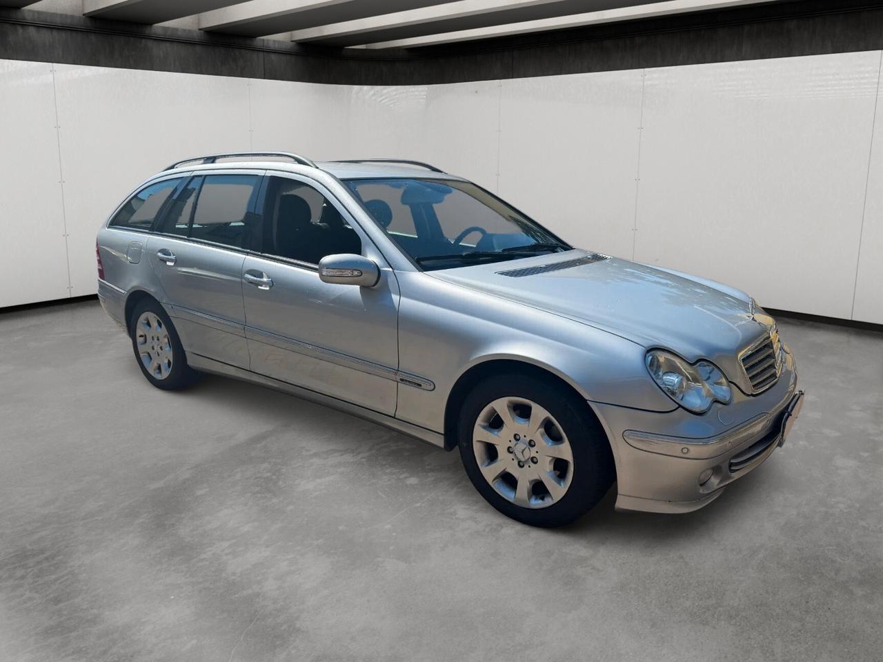 Mercedes-benz C 240 Classe 240- W203 2005 SW V6 Elegance 4matic