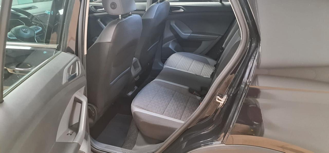 Volkswagen T-Cross 1.6 TDI DSG SCR Advanced BMT