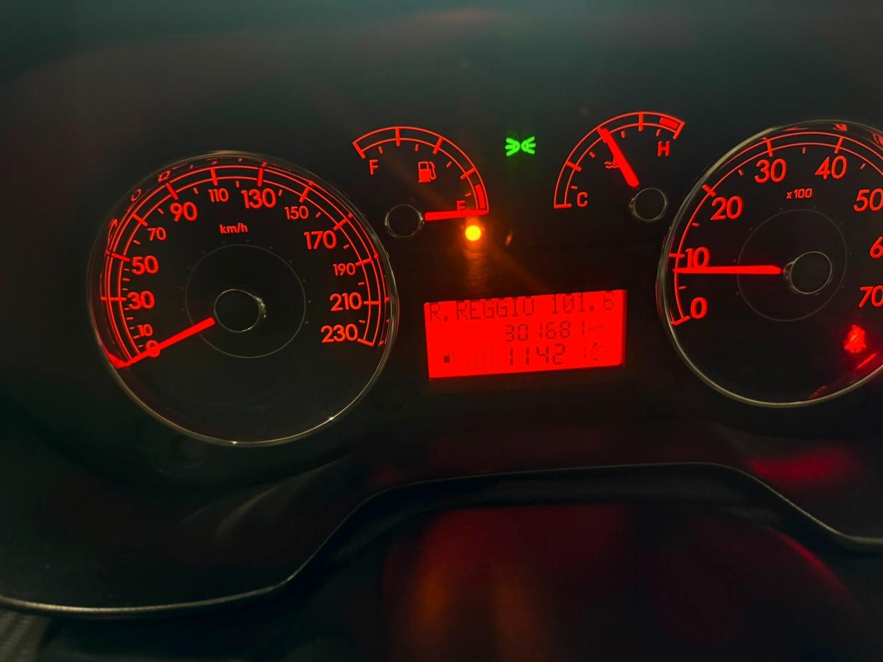 Fiat Punto GRANDE 1.4 5P DYNAMIC NATURAL POWER