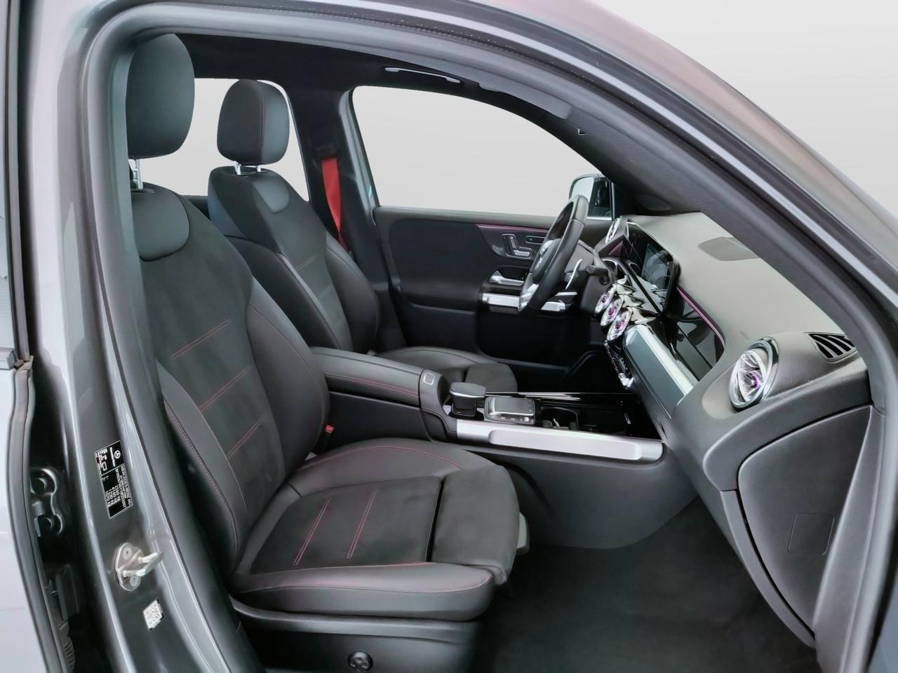 Mercedes-Benz GLB - X247 2019 - GLB AMG 35 4matic auto