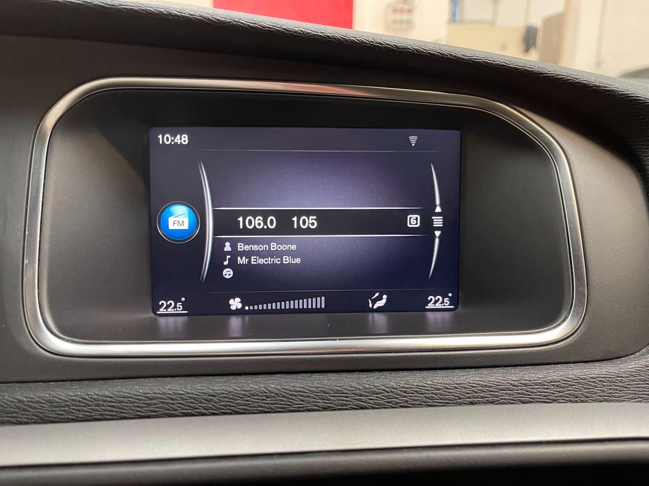 Volvo V40 Business Plus D2 geartronic c.auto-LEGGI SOTTO