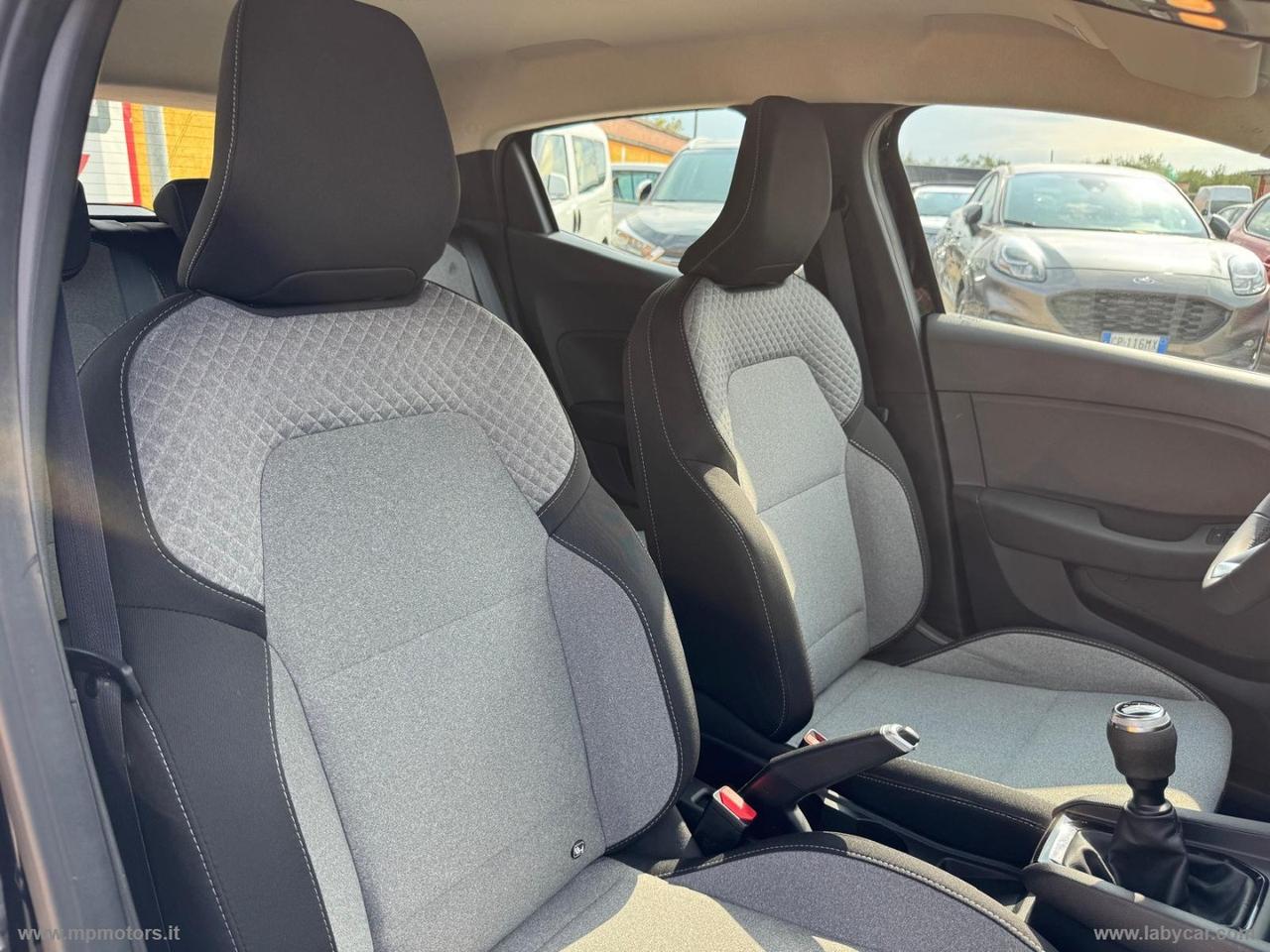 RENAULT CLIO EVOLUTION 1.0 65CV 2.700KM