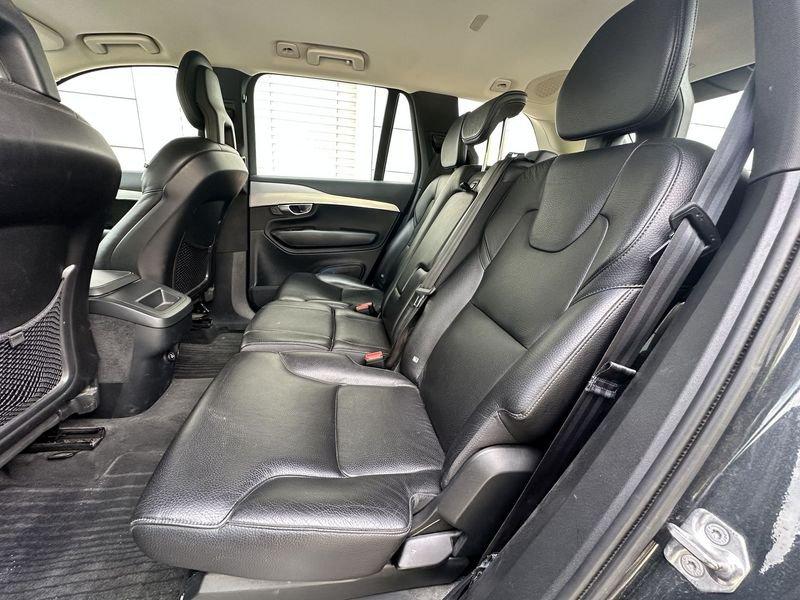 Volvo XC90 D4 Geartronic 7 posti Momentum