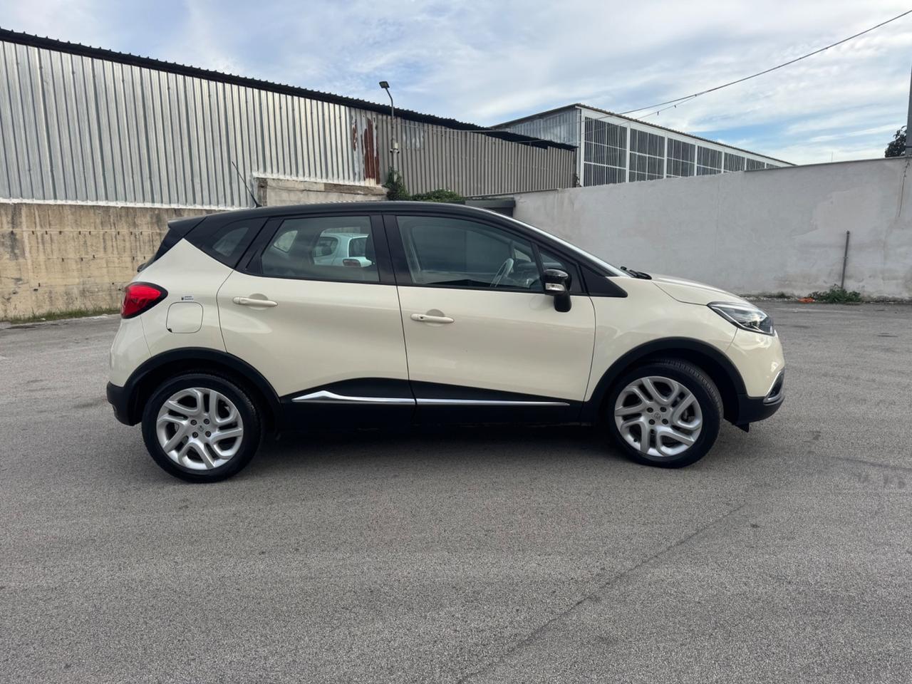 Renault Captur dCi 8V 90 CV Start&Stop Energy R-link
