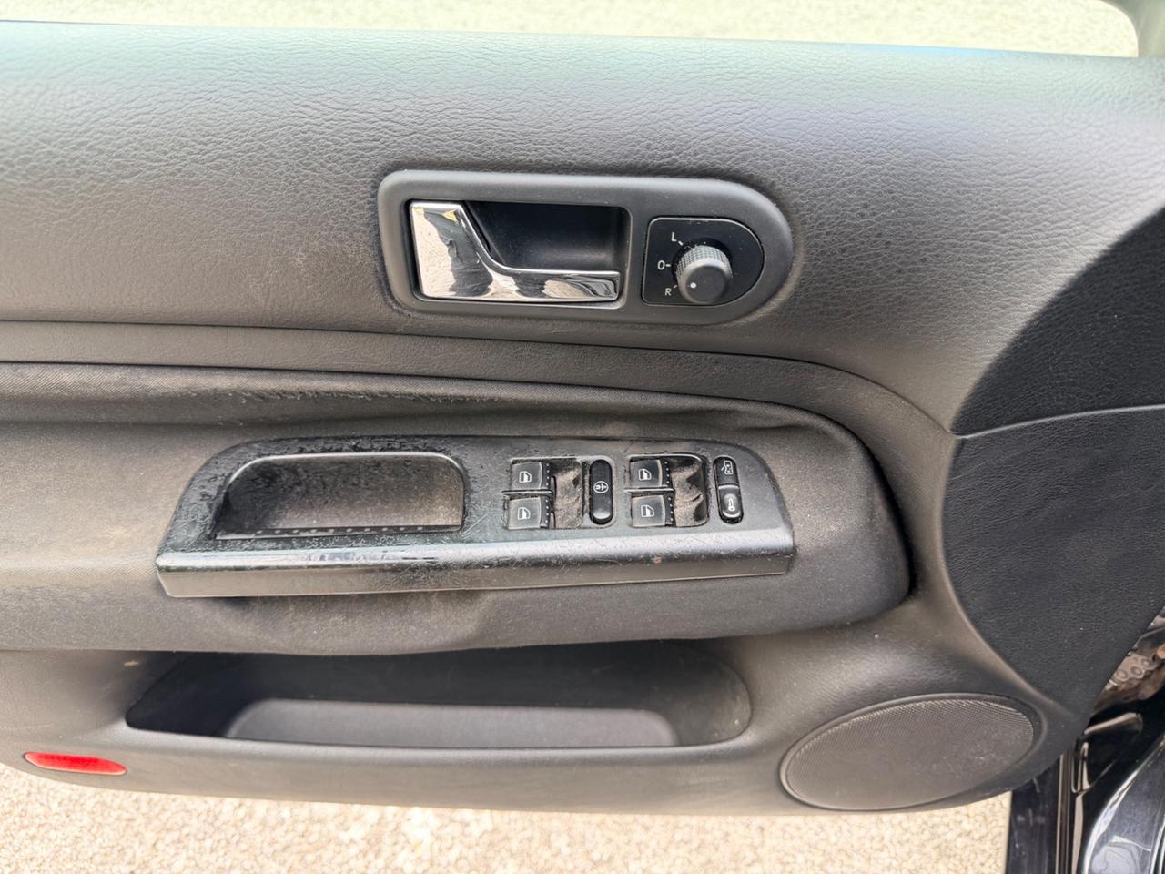 Volkswagen Golf 1.9TDl 90cv 5porte