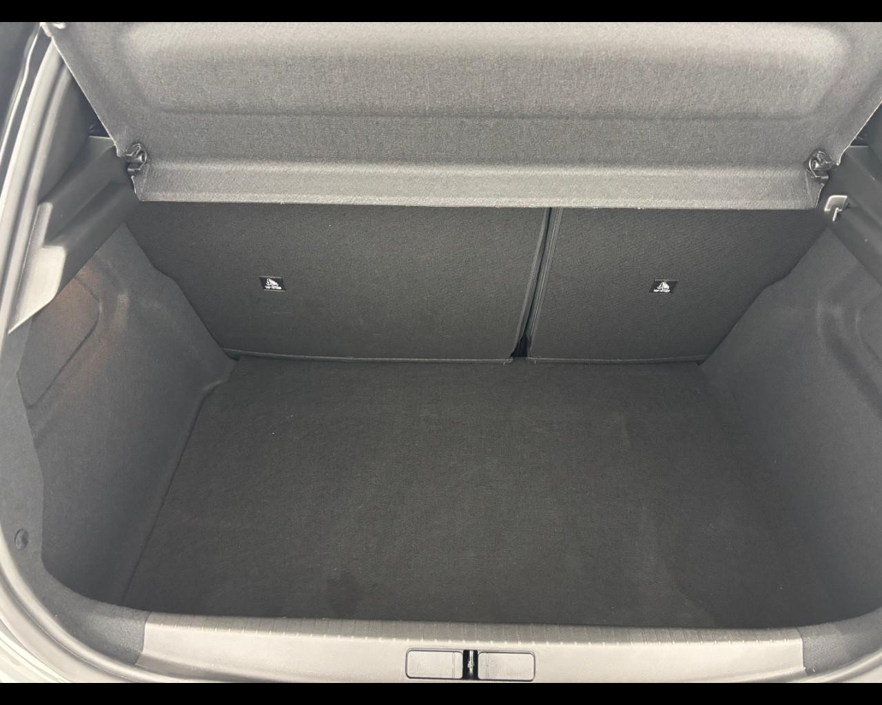 PEUGEOT 208 1.2 hybrid GT 145cv e-dcs 6