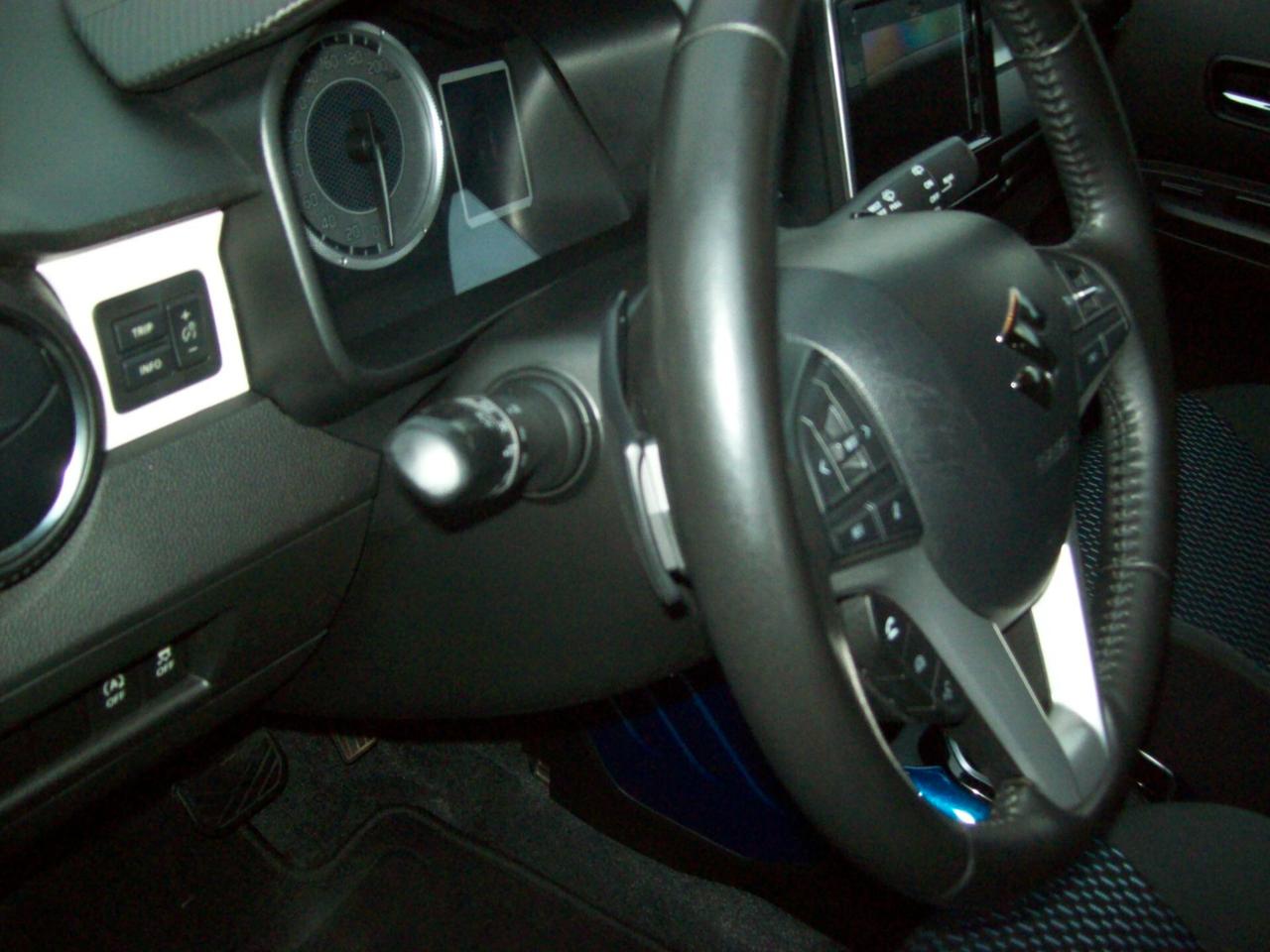 Suzuki Ignis 1.2 Hybrid CVT Top