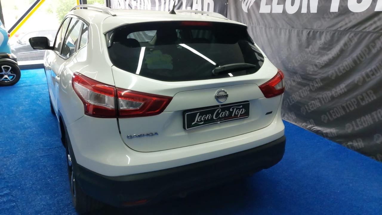 Nissan Qashqai 1.5 dCi tetto in vetro full