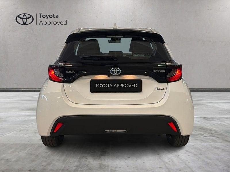 Toyota Yaris Hybrid Active MY22