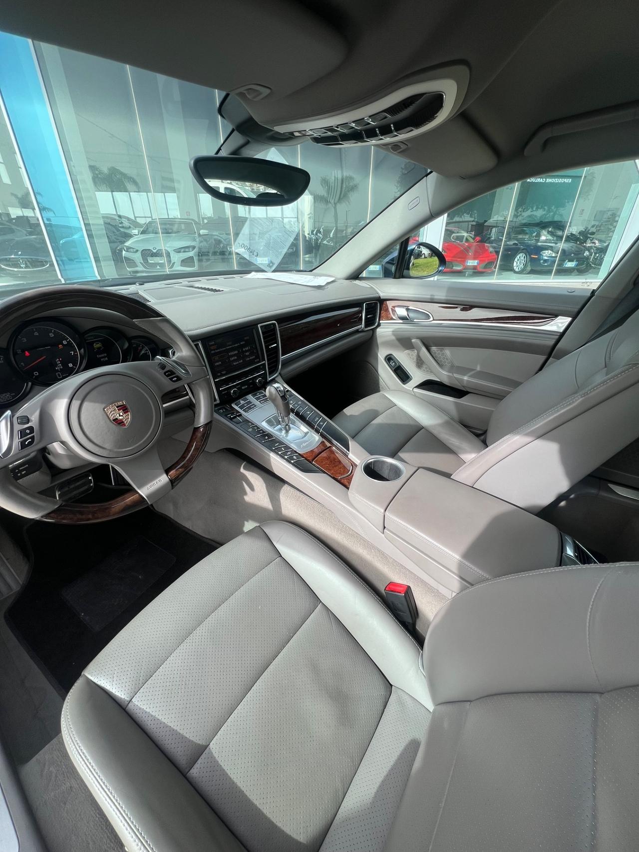 Porsche Panamera 3.6 4 offerta T-Stock prezzo imperdibile