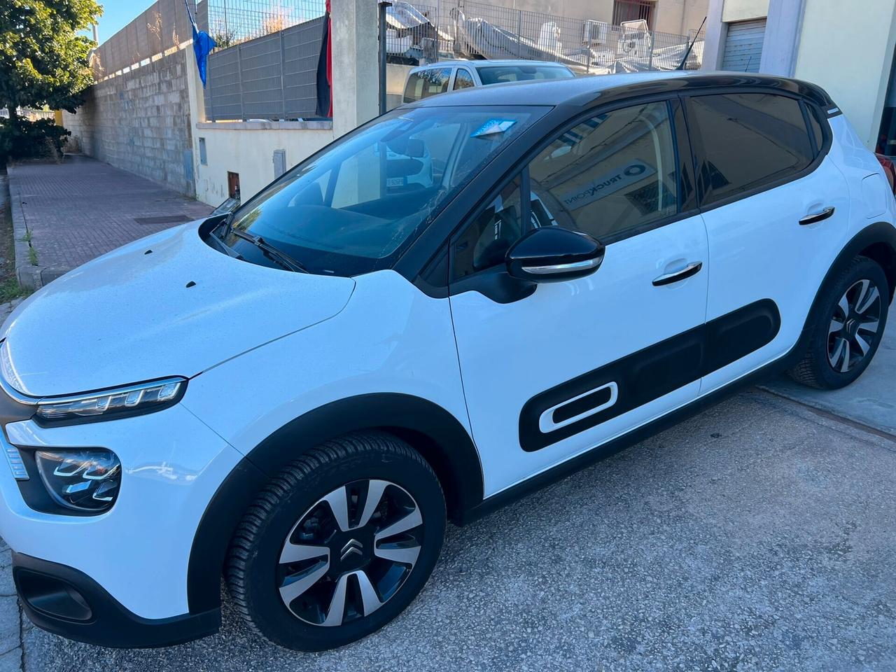 Citroen C3 BENZINA 9 MILA KM COME NUOVA 2024 Seine