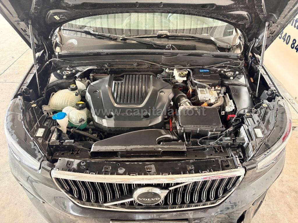 Volvo XC40 T5 Recharge Plug-in Hybrid auto NETTO 12900
