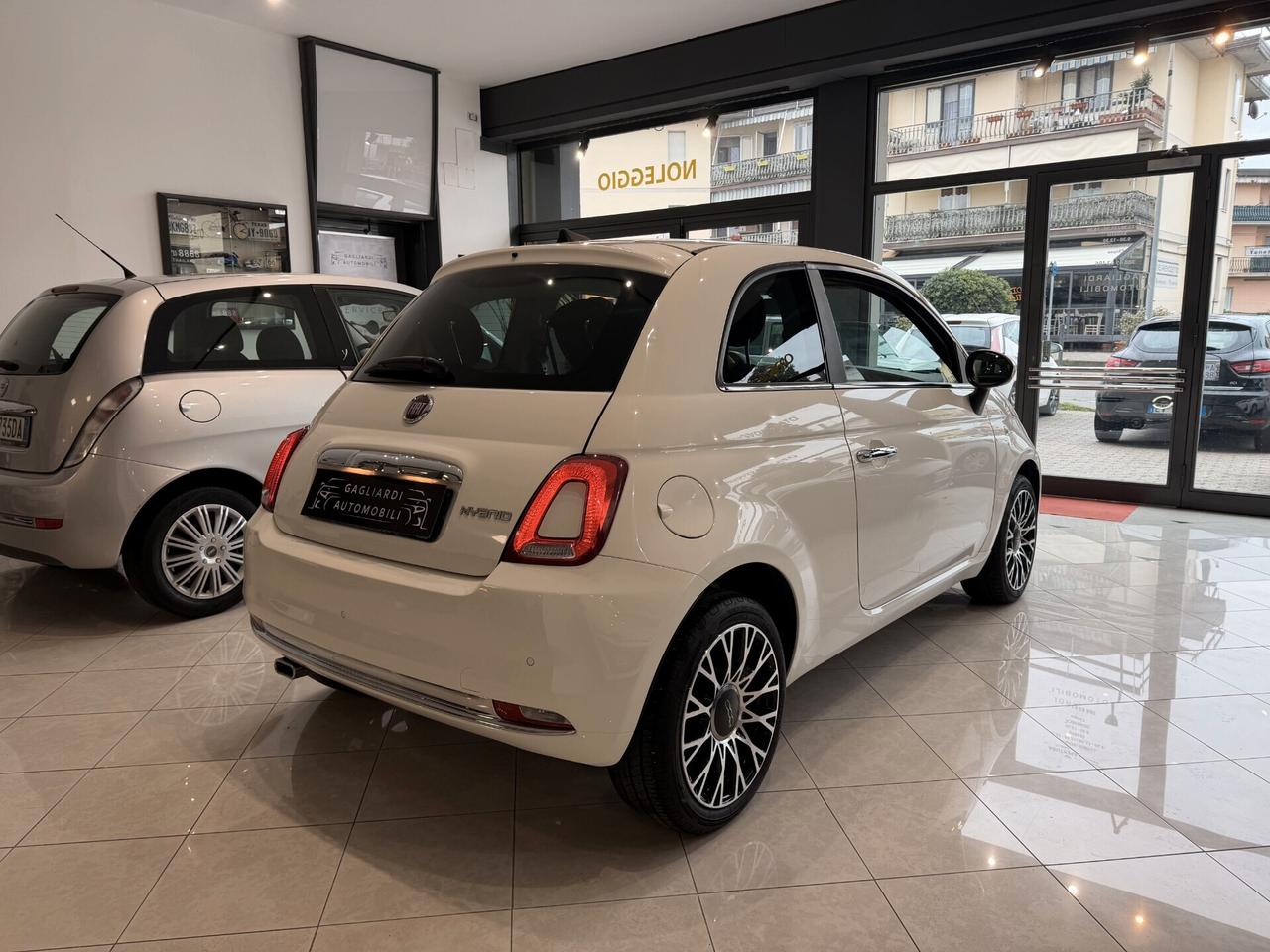 Fiat 500 1.0 Hybrid Dolcevita