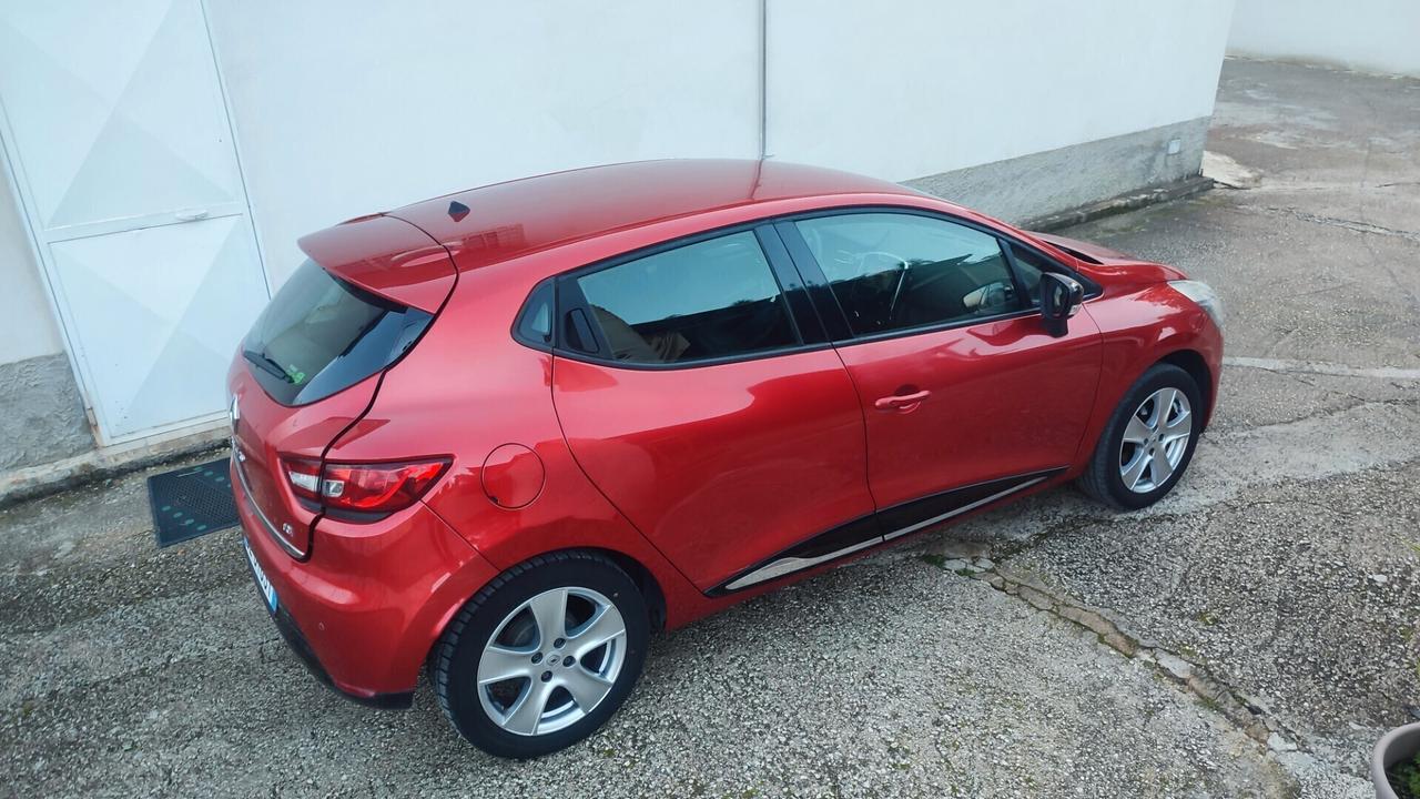 Renault Clio 1.5 dCi 8V 75CV 5 porte Wave