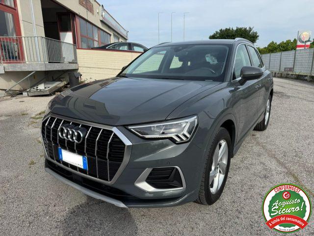 AUDI Q3 40 TDI quattro S tronic Advanced
