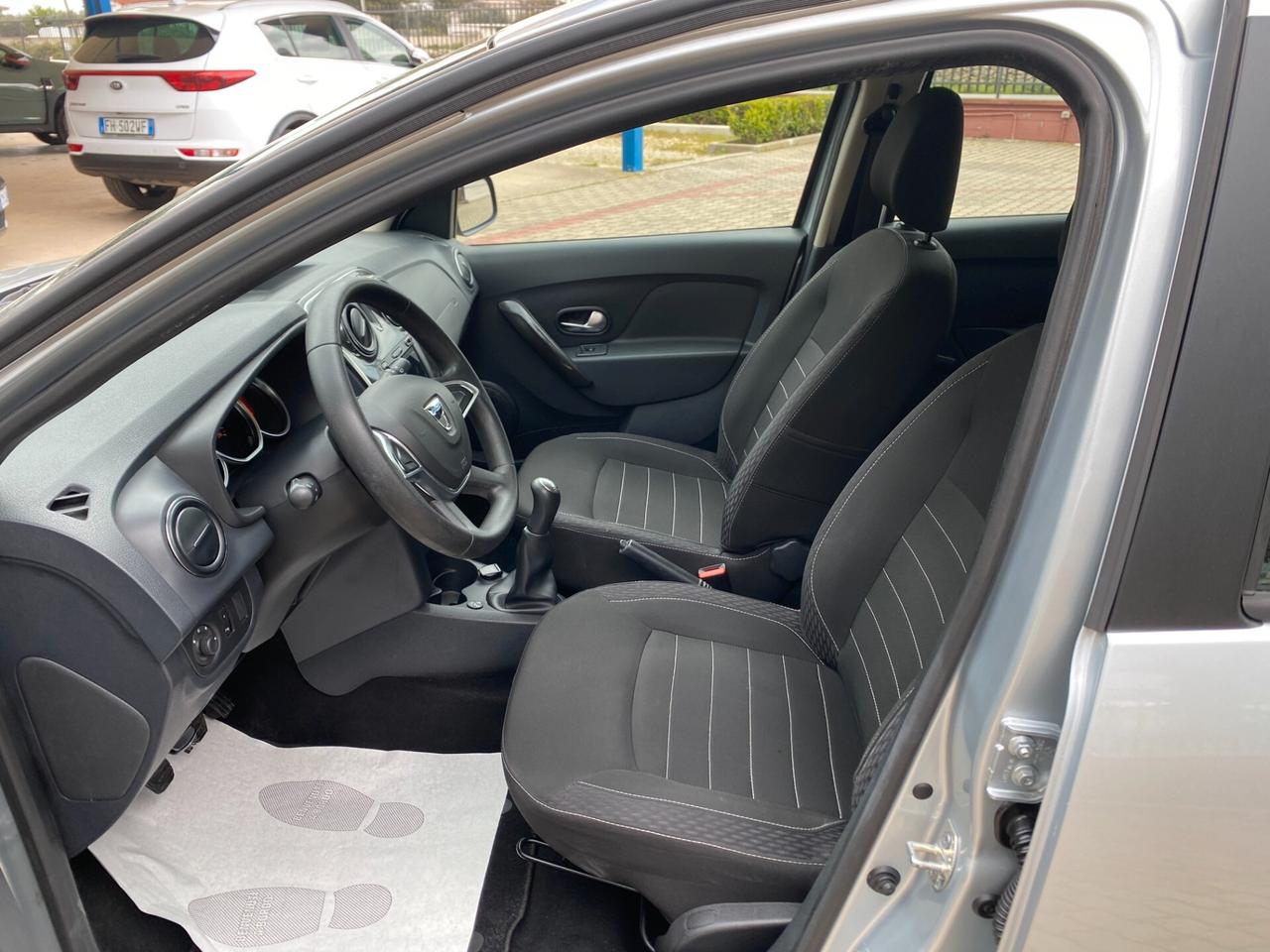 Dacia Sandero Streetway 1.0 TCe 100 CV ECO-G Comfort---KM CETIFICATI DACIA---