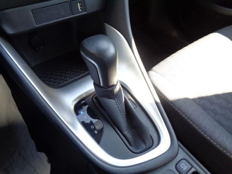 Toyota Yaris Yaris 1.5h Active
