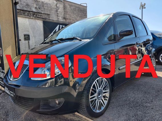 Lancia musa 1.9 Multijet tetto pelle Platino 2005