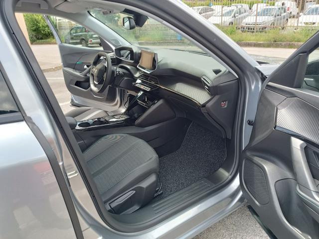 PEUGEOT 2008 BlueHDi 130 S&S EAT8 Allure