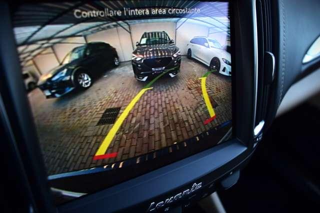 Maserati Levante 3.0 V6 Automatica 275 cv Granlusso