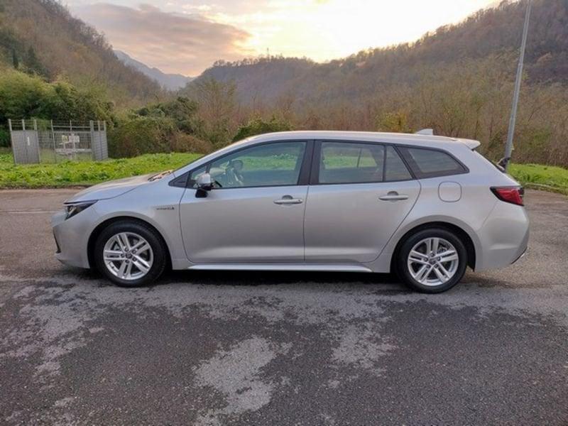 Toyota Corolla Touring Sports 1.8 Hybrid Business