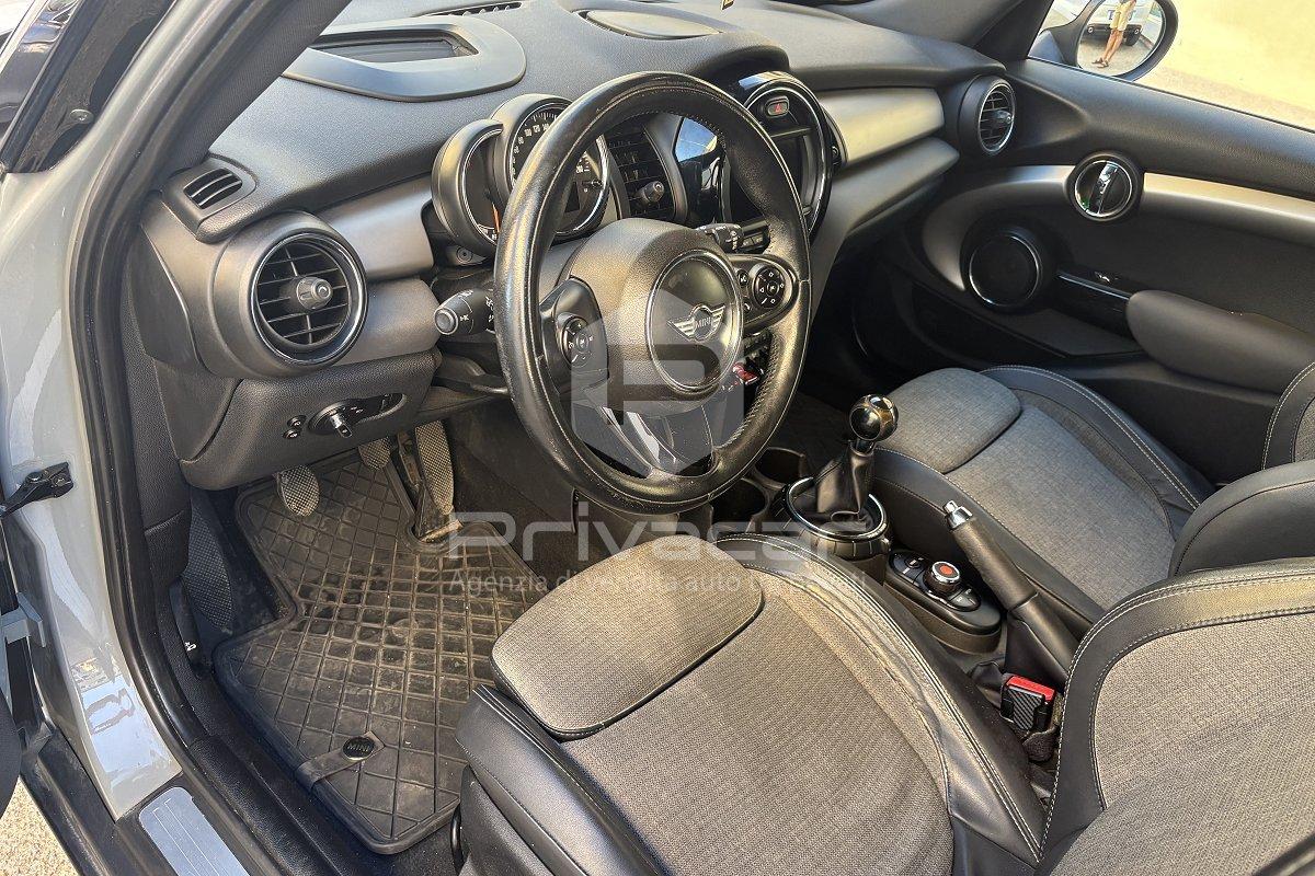 MINI Mini 1.5 Cooper D Business 5 porte