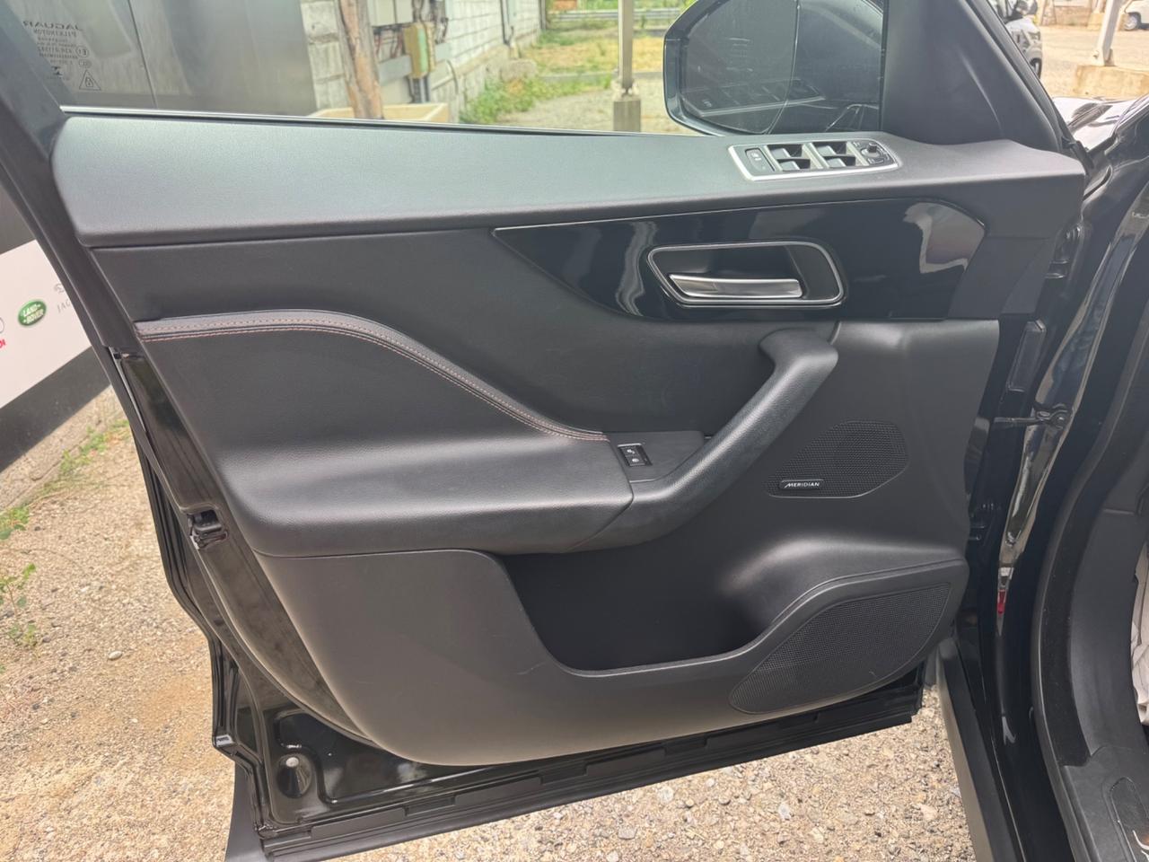 Jaguar F-Pace 2.0 D 163 CV R-Sport