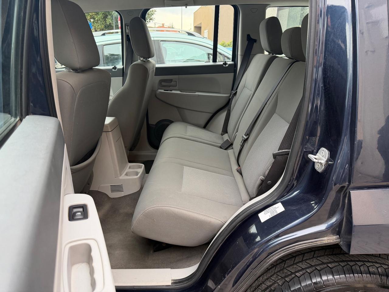 Jeep Cherokee 4x4 con ridotte 2.8 CRD Limited-Gancio Traino-