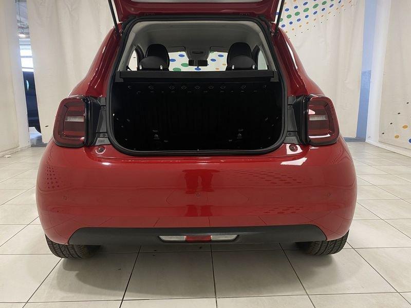 FIAT 500e 42 kWh Passion