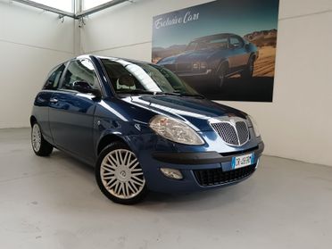 Lancia Ypsilon 1.2 16V Platino