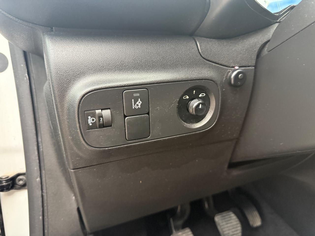 Citroen C3 PureTech 82 Shine OK NEOPATENTATI