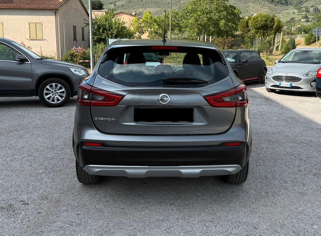 Nissan Qashqai 1.3 DIG-T 140 CV Visia