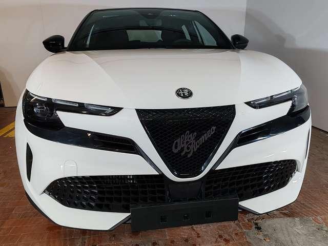 Alfa Romeo Junior 1.2 Hybrid 48V 145cv Edct6