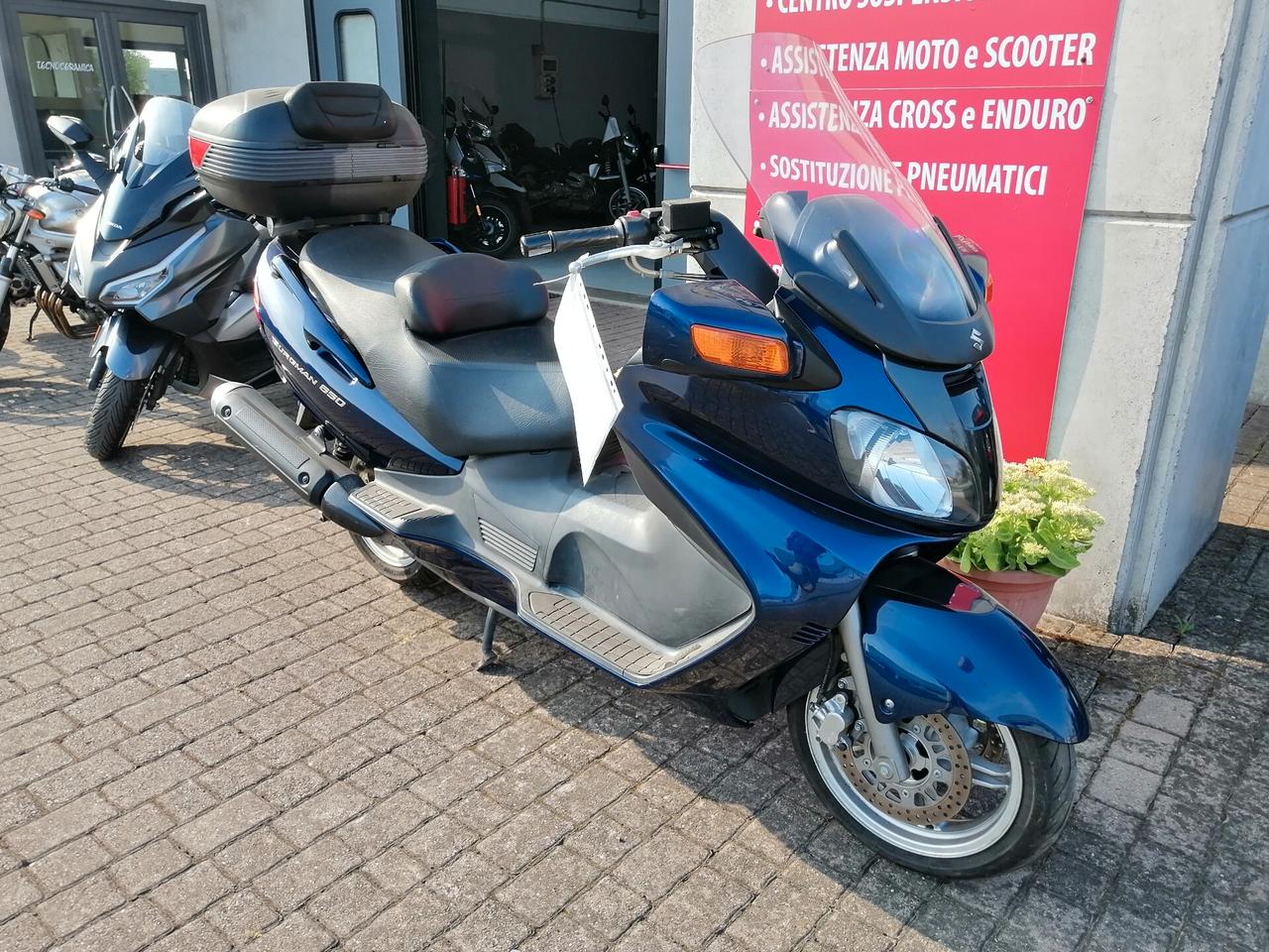 Suzuki Burgman 650
