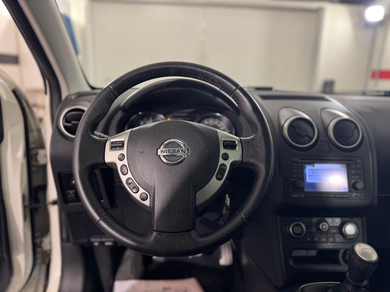 Nissan Qashqai 2.0 dCi DPF Tekna * 4X4* TETTO PANORAMICO*