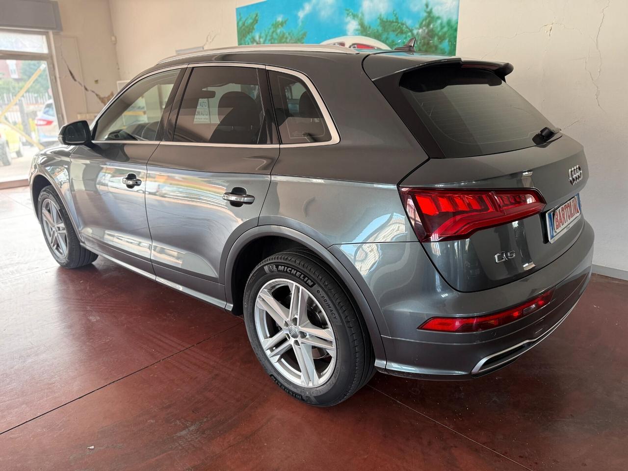 Audi Q5 2.0 TDI 190 CV S. tronic S. line