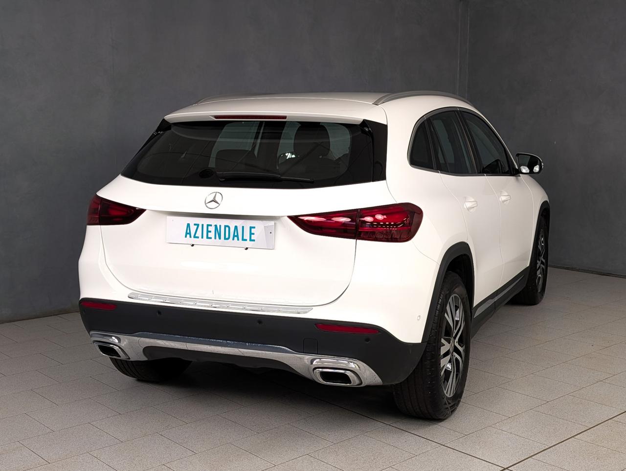 Mercedes-Benz 180 Automatic Progressive Advanced