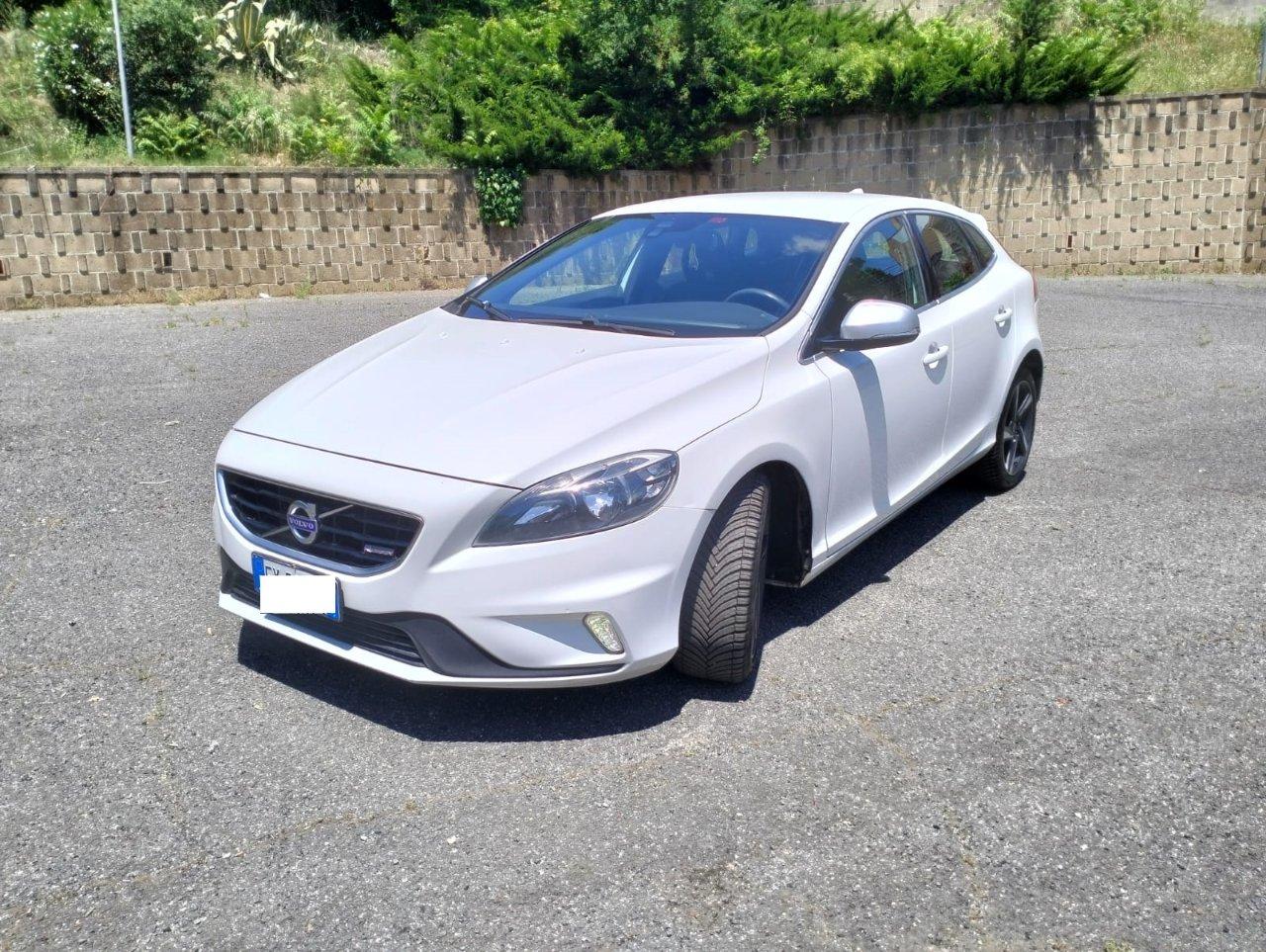 Volvo V40 2.0 d3 R-design geartronic