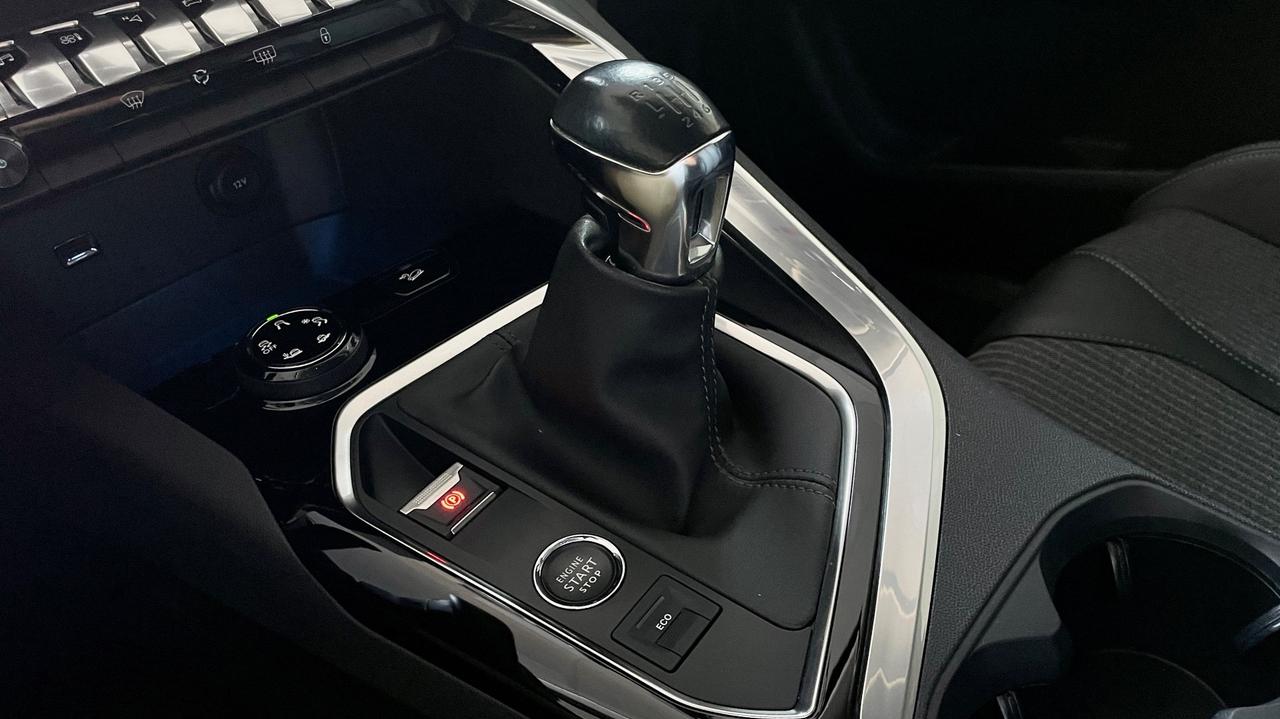 PEUGEOT 3008 1.5 BLUEHDI ACTIVE BUSINESS 131CV - FULL LED, VIRTUAL COCKPIT, NEOPATENTATI
