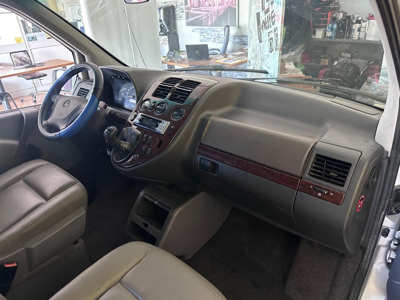Mercedes-benz V 220 CDI frizione nuova
