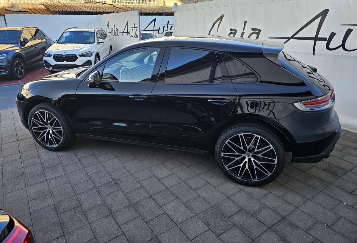 Porsche Macan 2.0 T PASM