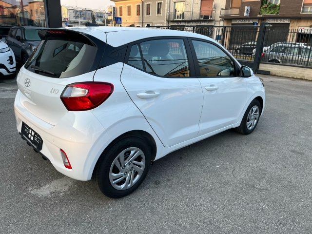 HYUNDAI i10 1.0 MPI Connectline con Navigatore+Retrocamera