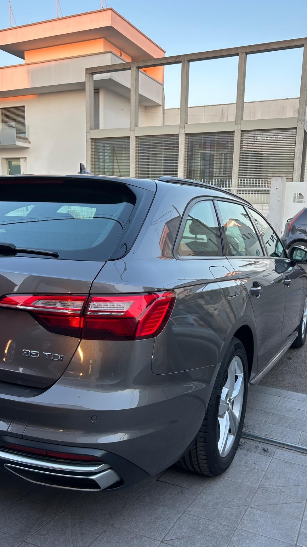 Audi A4 2.0 TDI Hybrid/Diesel-2020/LED/NAVI/18”