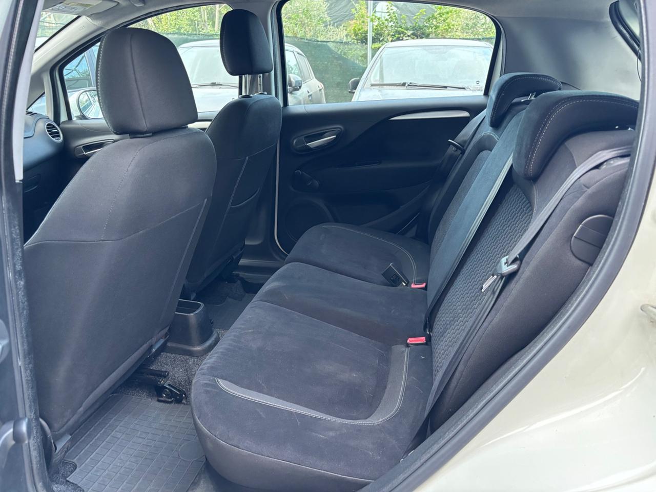 Fiat Punto 1.4 8V 5 porte GPL Lounge OK NEOPATENTATI