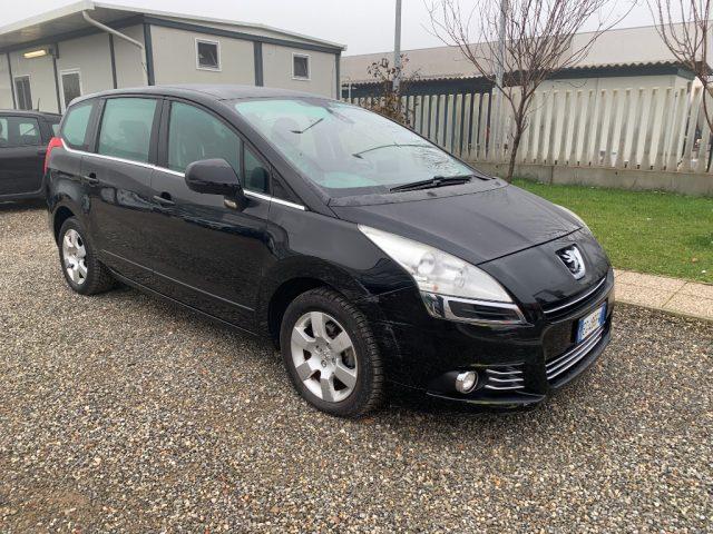 PEUGEOT 5008 1.6 HDi 112CV Business