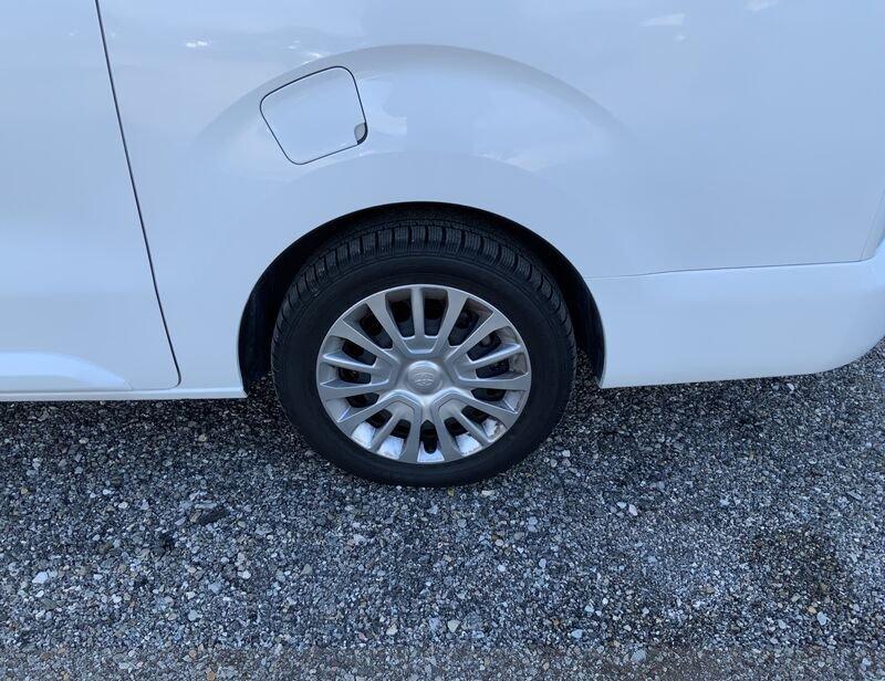 Toyota Proace Verso 2.0D 144 CV L2 D Lounge